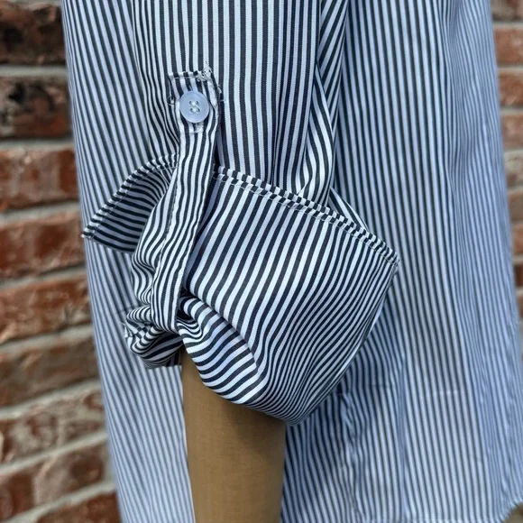 Kontrol vintage ‘00s pinstriped, embroidered long sleeve top / S / EUC - Picture 5 of 14